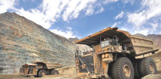 Propuesta de diputado Sulantay de congelar el royalty minero es tildada de «populismo»