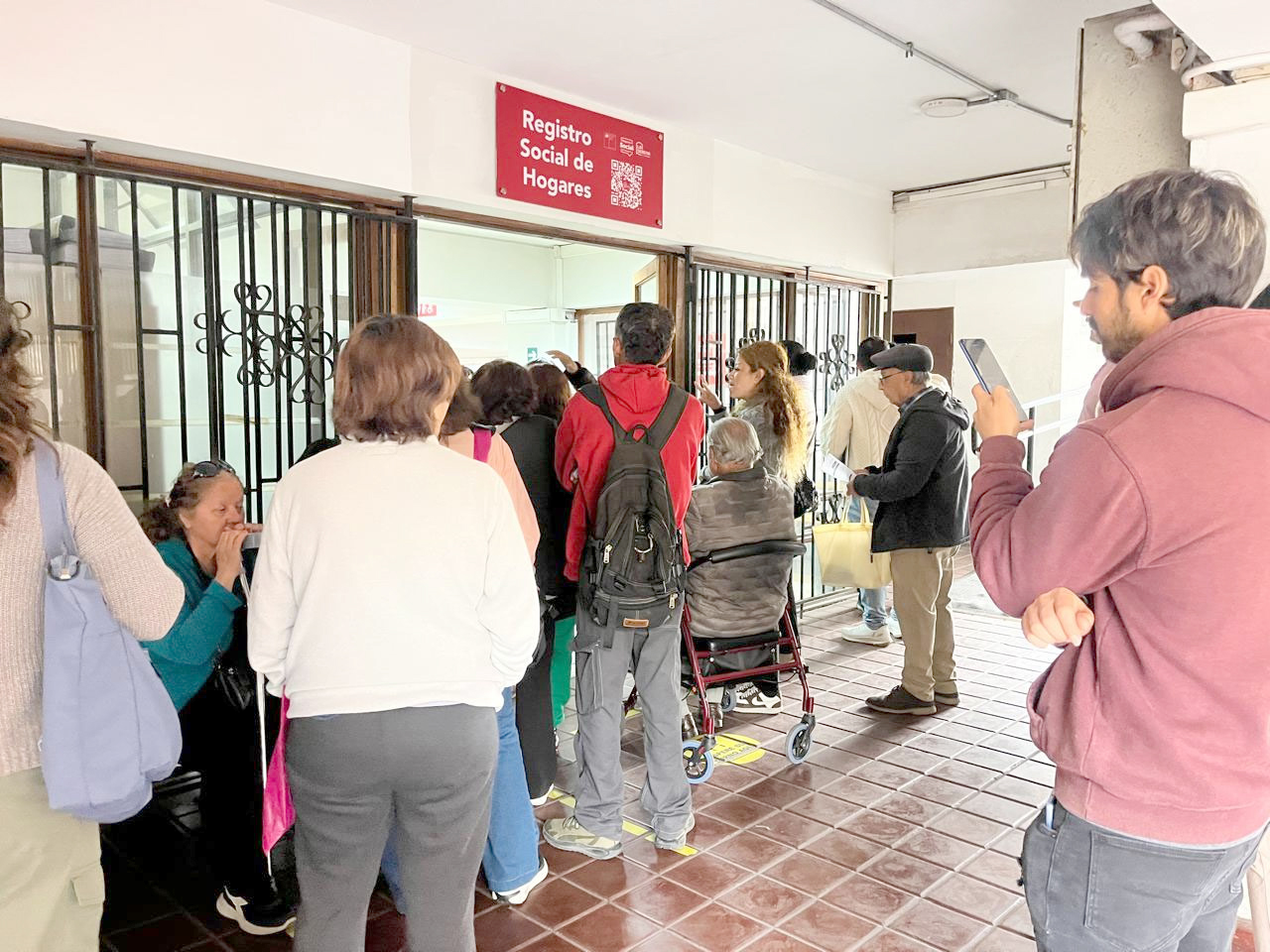 Comienzan a entregar primeros vales de gas