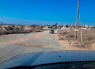 200 metros de calle que son un infierno en El Rosario de Peñuelas