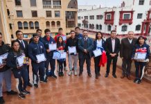 Gobierno reconoce a deportistas de la región que lograron medallas en torneos internacionales