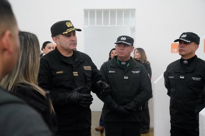 SEGURIDAD Y HUACHALALUME (4)