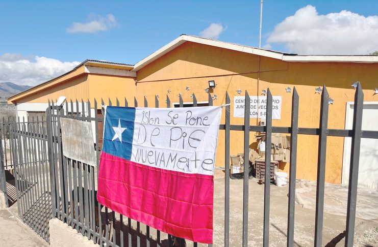 Islón sigue intentando ponerse de pie