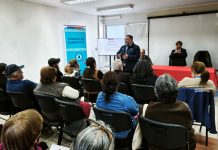Emprendedores de Tongoy fortalecen sus conocimientos para avanzar en la formalización de sus negocios
