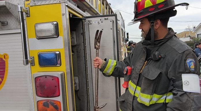 Seremi del Trabajo recuerda derechos laborales de voluntarios de Bomberos en el contexto de la emergencia regional