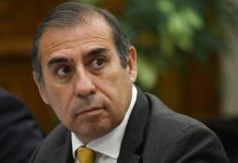Allanan oficina del senador Sergio Gahona en el Congreso