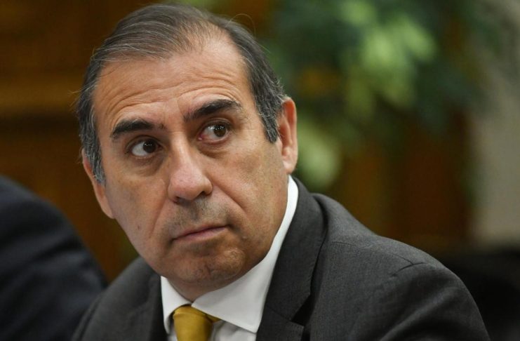 Allanan oficina del senador Sergio Gahona en el Congreso