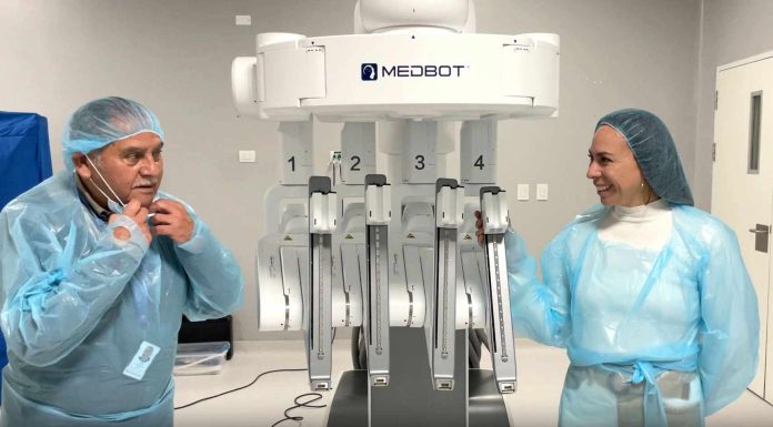 Hospital de La Serena busca sumar cirugía robótica gratuita para pacientes con cáncer
