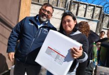 Gobierno entrega cajas de alimentos a familias y artesanos de Coquimbo afectados por el sistema frontal