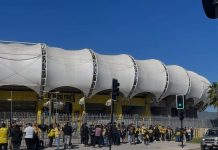 La fiesta comienza temprano: hinchas hacen filas para ingresar al Sánchez Rumoroso
