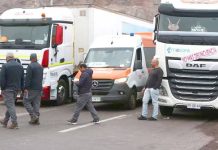 Nuevas alzas de combustibles alertan a transportistas