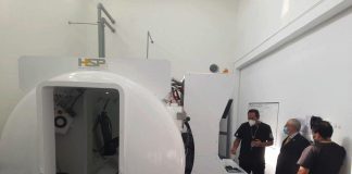Incidente en cámara hiperbárica de hospital dejó a funcionario con lesiones