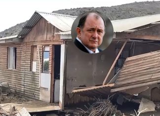 Ministro Poduje: «En Cruz de Caña habían casas de clase media y clase media alta que se inundaron»